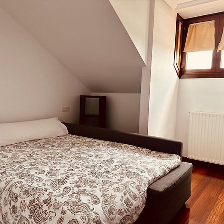 Ferienwohnung Alfaraz Avilés Exterior foto