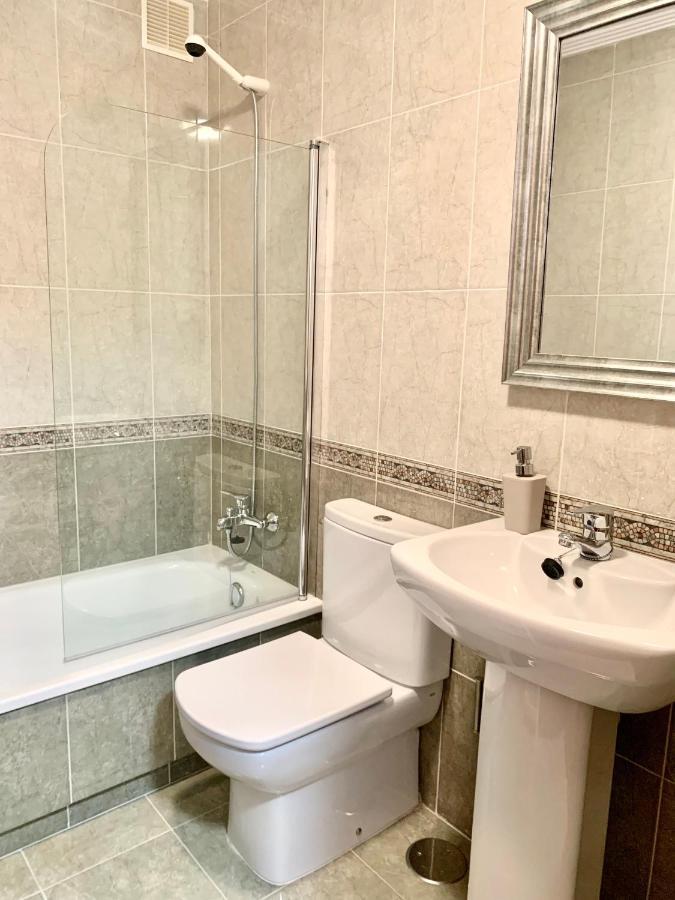 Ferienwohnung Alfaraz Avilés Exterior foto