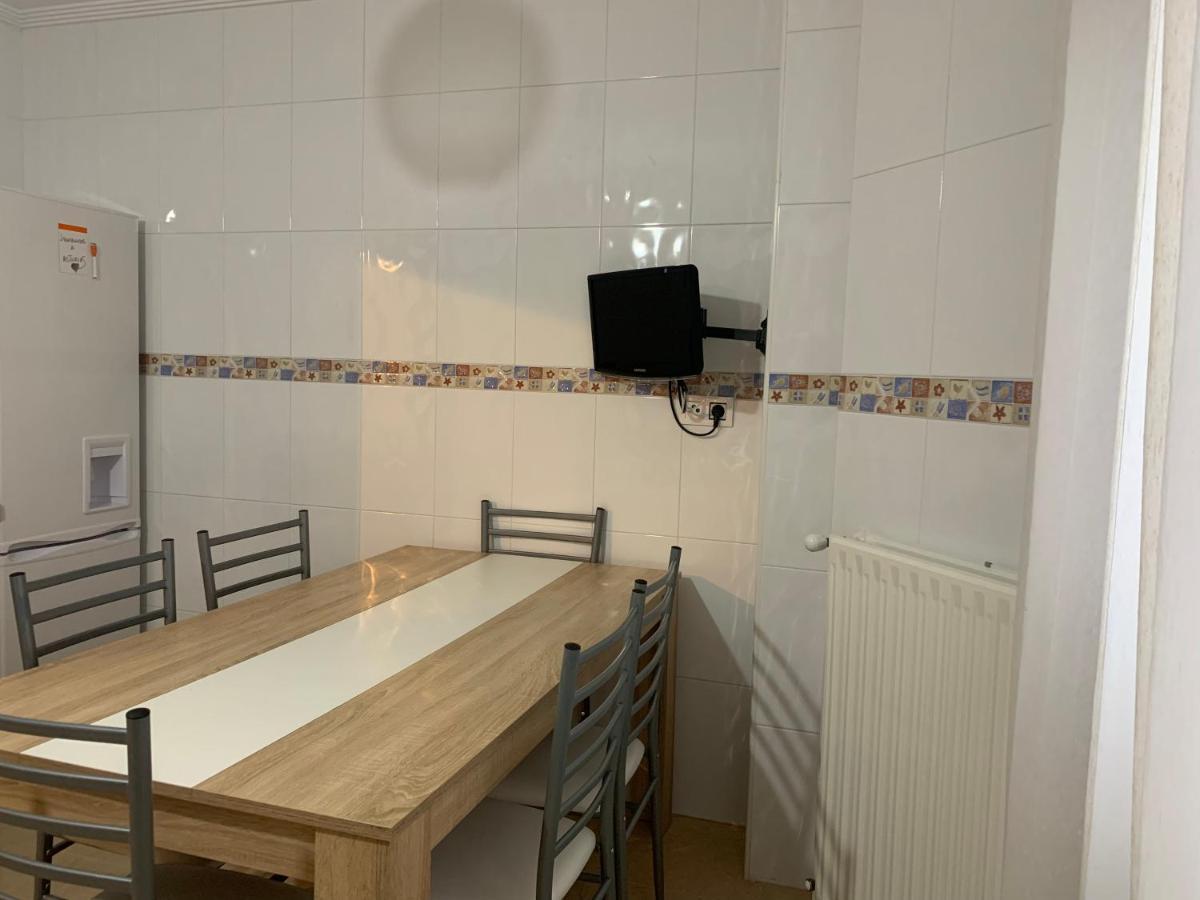 Ferienwohnung Alfaraz Avilés Exterior foto